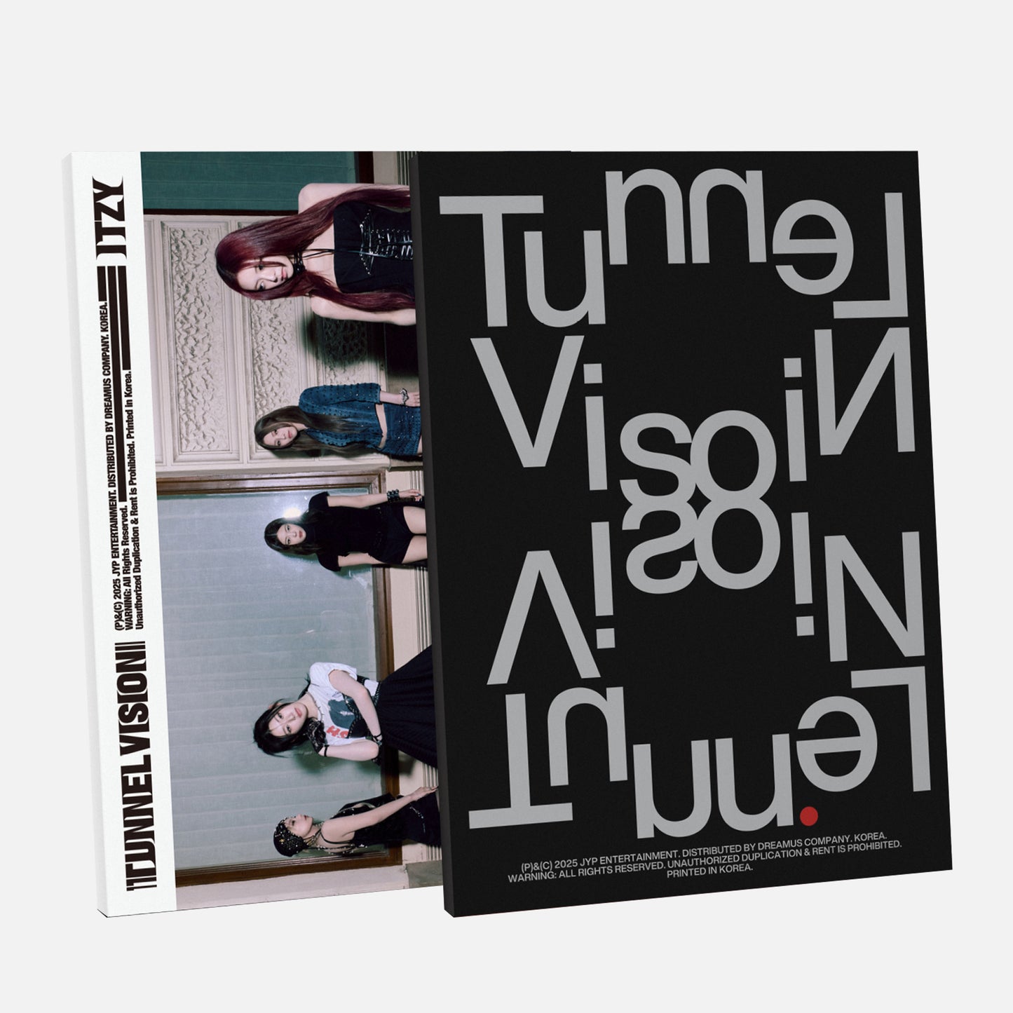 ITZY - TUNNEL VISION (Photobook Ver.)